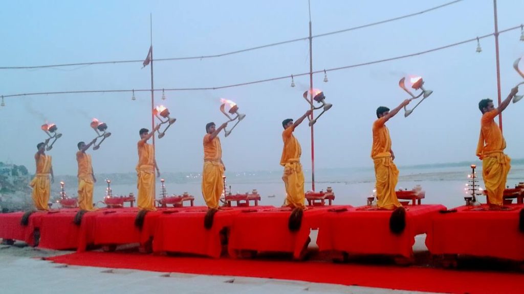 Assi Ghat Gangaa Aarti