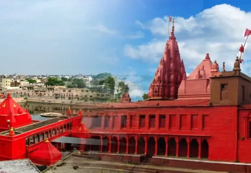 The red Durga Temple beside Durga Kund in Varanasi