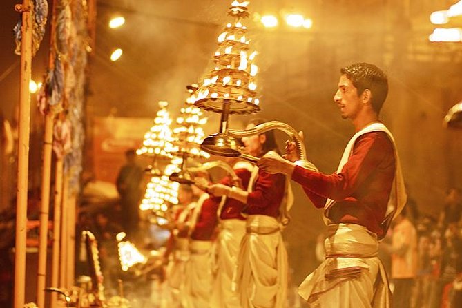 Evening Ganga Aarti at Dashashwamedh Ghat