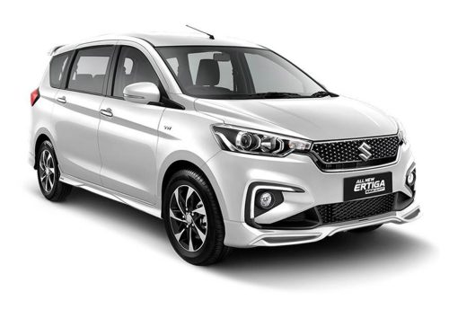 A Maruti Suzuki Ertiga taxi